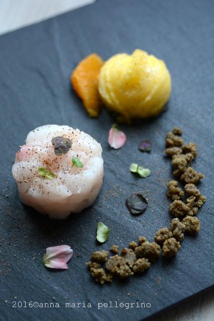 “Vietato Vietare” ovvero tartare di rana pescatrice, crumble di farina di canapa, sorbetto agli agrumi ed i loro mieli