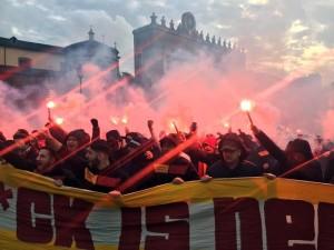 Tifosi del Galatasaray a Piazza del Popolo davanti Villa Borghese - DA PALESSE