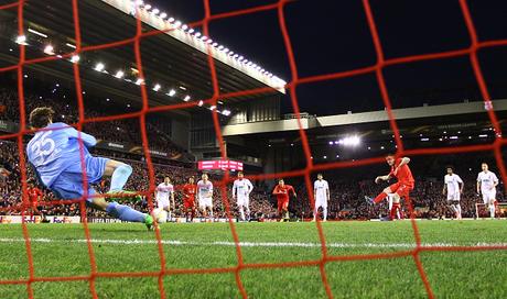 Liverpool-Augsburg 1-0: Milner porta i Reds agli ottavi
