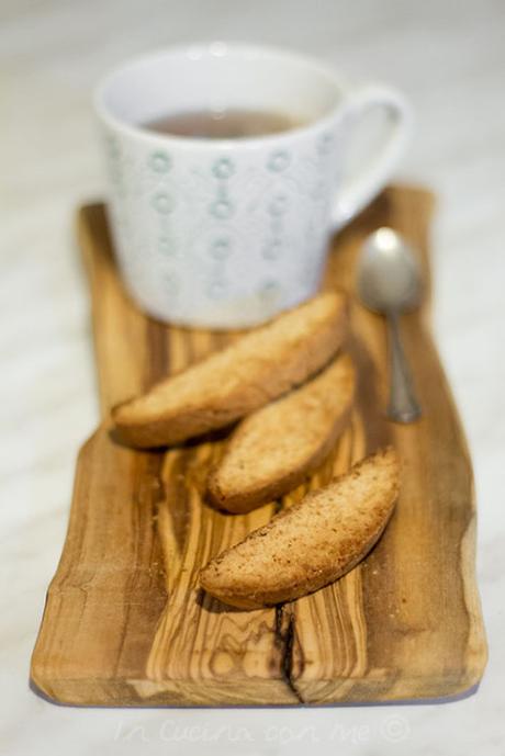 Gingerbread biscotti