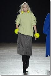MILAN, ITALY - FEBRUARY 26:  A model walks the runway at the Atsushi Nakashima show during Milan Fashion Week Fall/Winter 2016/17 on February 26, 2016 in Milan, Italy.  (Photo by Victor Boyko/Getty Images for IMG Fashion)