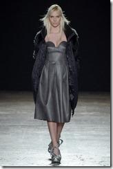 MILAN, ITALY - FEBRUARY 26:  A model walks the runway at the Atsushi Nakashima show during Milan Fashion Week Fall/Winter 2016/17 on February 26, 2016 in Milan, Italy.  (Photo by Victor Boyko/Getty Images for IMG Fashion)