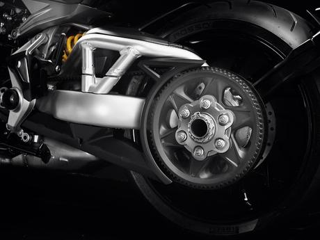 Ducati X-Diavel 2016 - Details