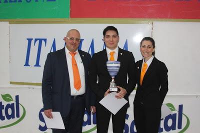 Cocktail, è il Negroni quello preferito dagli italiani. E al Dreamplanet Award Cocktail Team Toscana 2016 trionfa Giacomo Ferrari