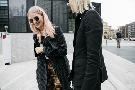 Smilingischic_street_style_milano_fashion_week_fall_winter_16_17-9606