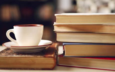 Book & Tè a Napoli: incontri letterari sorseggiando un tè