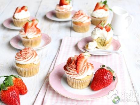 Cupcakes panna e fragole