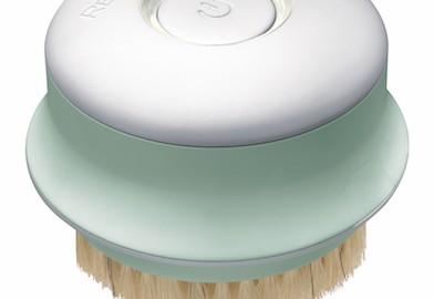 Remington presenta la nuova Spazzola per il Corpo REVEAL BB1000, per una pelle luminosa e morbida in un solo istante