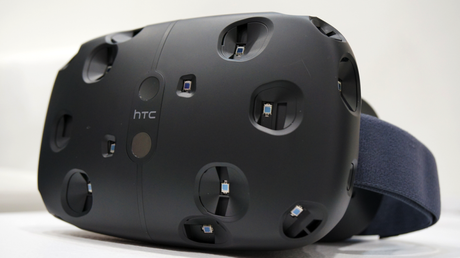 I pre-ordini di HTC Vive volano malgrado il cambio sfavorevole