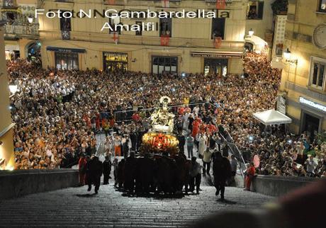 Gli scalini di Amalfi e le Corse di Sant'Andrea