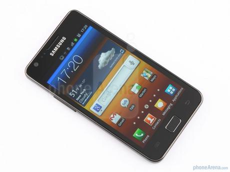 Samsung-Galaxy-S-II-Review-Design-001