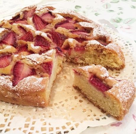 [Pasticciando in cucina] Torta cuoriciosa alle fragole