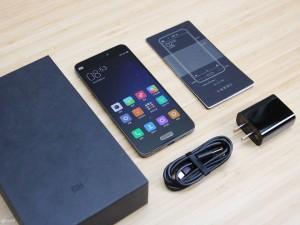 Xiaomi pubblica un unboxing fotografico del Mi5