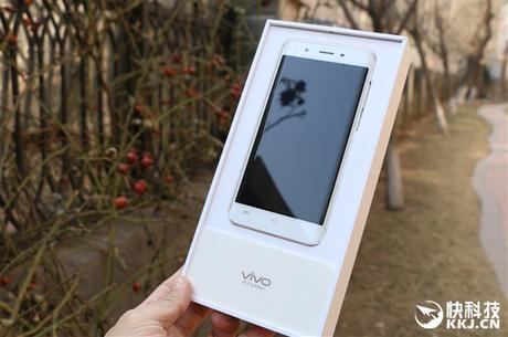 vivo-xplay-5-02