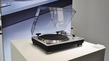 Technics SL-1200GAE: le immagini esclusive del giradischi da 4000$