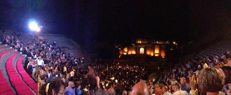 Elton John in concerto al Teatro degli Scavi di Pompei