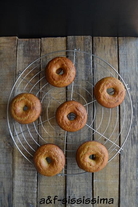 Re-Cake 2.0: donuts speziati con glassa allo sciroppo d'acero