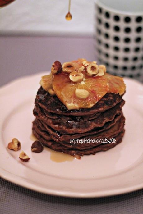 vegan-pancake-arance-e-nocciole