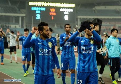 CSL 1° giornata: Teixeira lancia lo Jiangsu Suning, al Guangzhou non basta Jackson Martinez, partono male anche le squadre di Shanghai