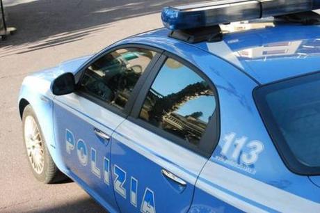 Agguato camorristico a Torre Annunziata, uomo ucciso in pieno giorno