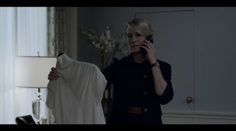 Lo smartphone di Claire Underwood è un OnePlus 2