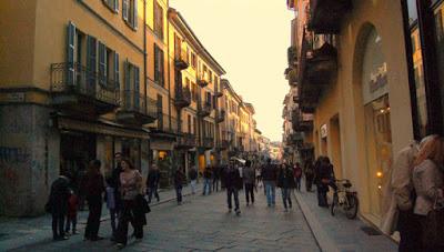 PAVIA.Togliere lo ztl dalle 19 alle 6: i commercianti del centro storico dicono no.