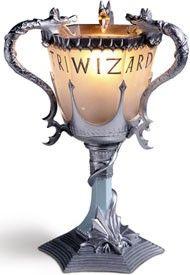 Lampade letterarie: come fare luce con i libri