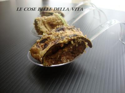 Involtini di zucchina con pangrattato aromatizzato