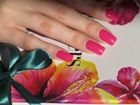 Wild Flowers capsule collection, una primavera di colori firmata TNS Cosmetics