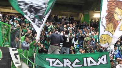 (VIDEO)Sporting fans pyros before the match. Benfica 5.03.2016, Portugal