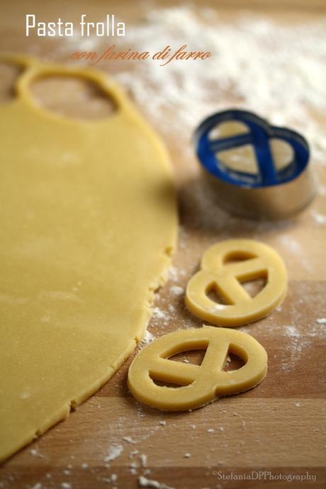 Biscotti di frolla semplice con farina di farro