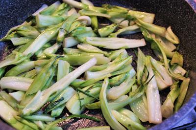 Purè di sedano rapa con puntarelle