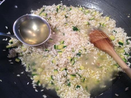 RISOTTO ZUCCHINE GAMBERI E CURCUMA