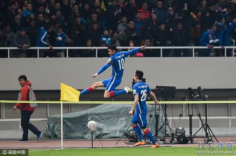 Cina 2° giornata: pari nel derby di Shanghai, Yongpo lancia lo Shandong, Li Ang regala la vetta allo Jiangsu