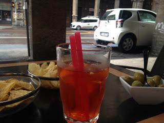 Bar Caffetteria della Montagnola - Via Irnerio 14a - Bologna - Tel. 3662971865