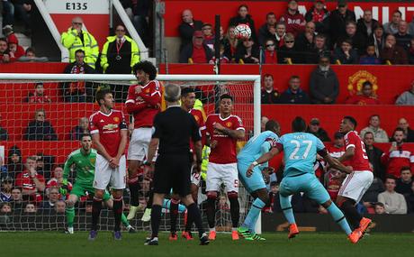 Manchester United-West Ham 1-1: Payet illude gli Hammers, Martial manda la sfida al replay