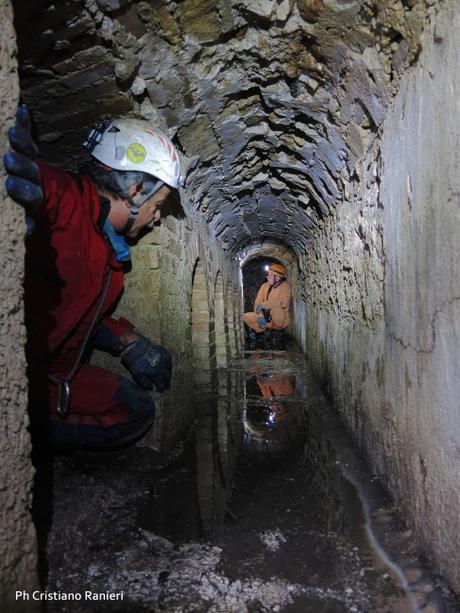 Ponzano Romano. Esplorato un antico acquedotto sotterraneo