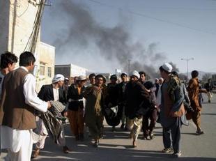 Afghanistan. Attacco alla sede dell’Onu di Mazar – i Sharif. Forse 20 morti