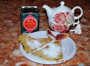 Crepes alla nutella e tè alla fragole