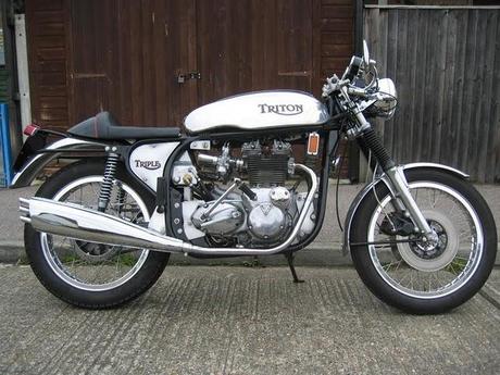 le Fatteincasa : 1960 Triton 750