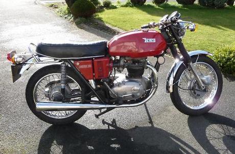 BSA A65 Lightning vendesi