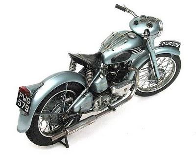 Triumph 6T Thunderbird by Kim's House Garage