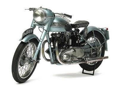 Triumph 6T Thunderbird by Kim's House Garage