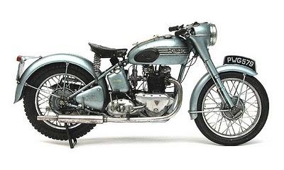 Triumph 6T Thunderbird by Kim's House Garage