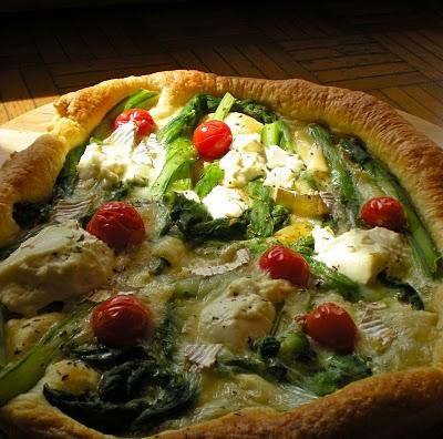 Tarte con Asparagi, Pomodorini e Formaggio di Capra