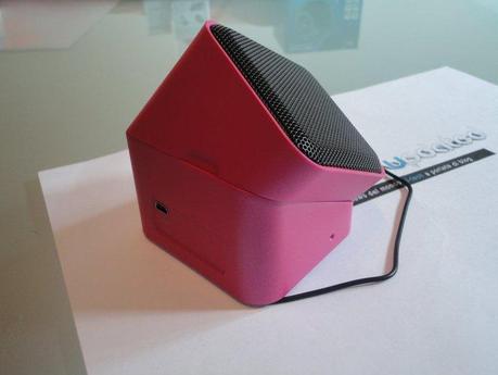 188406 204390222907312 120870567925945 794082 2429312 n Recensione Cube, il Mini Speaker Portatile di IHR