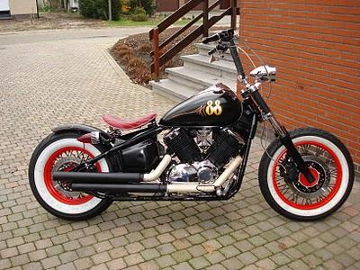 Yamaha Dragstar 1100 oldscool bobber build by Geert Baudet