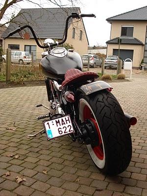 Yamaha Dragstar 1100 oldscool bobber build by Geert Baudet