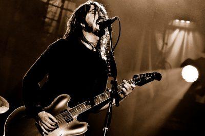 Dave Grohl: via l'ombra dei Nirvana