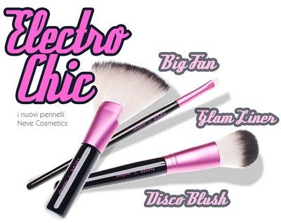 ANTEPRIMA: ElectroChic i pennelli superstar Neve Cosmetics